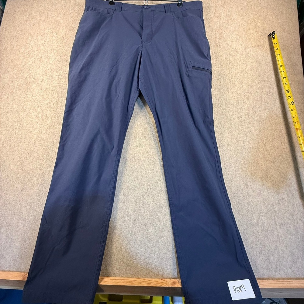 Eddie Bauer Women 16 Guide Pro Pants Navy Blue Straight Leg Stretch Cargo P1089